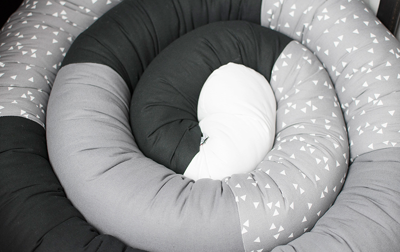 Sovorm, sovdjur som används som spjälsängsskydd och en mysig sovkompis