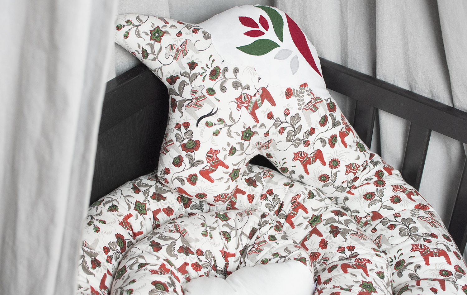 Sovorm sovdjur dalahäst