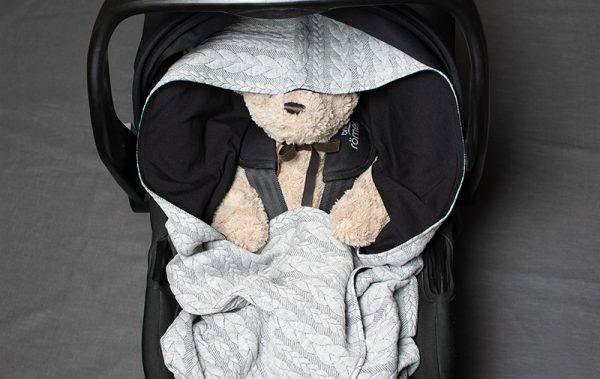 Babywrap, filt till babyskydd, barnvagn och bilbarnstol
