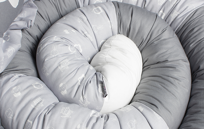 Sovorm, sovdjur som används som spjälsängsskydd och en mysig sovkompis